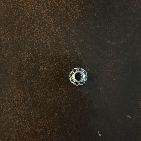 Pandora charm- beautiful beading and design. - Picture 4 of 5